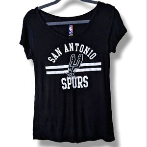 San Antonio Spurs NBA Basketball V Neck Short Sleeve Black T-shirt size Medium